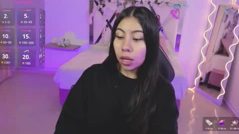 Snapshot of zury_tay chatting on 10/18/25, 11:44 ZURY online show from 10/18/25, 11:44