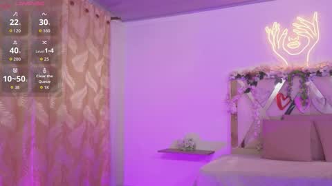 Snapshot of zury_tay chatting on 10/26/25, 11:49 ZURY online show from 10/26/25, 11:49