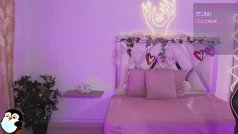 Snapshot of zury_tay chatting on 11/24/25, 11:32 ZURY online show from 11/24/25, 11:32