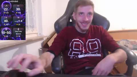 Zuzmoe online show from 11/14/25, 11:02