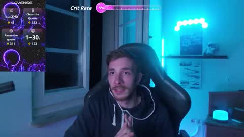 Zuzmoe online show from 12/14/25, 10:03