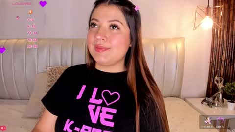 Snapshot of zuzu_sweet chatting on 10/14/25, 07:25 Zara online show from 10/14/25, 07:25