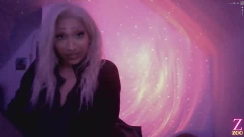 Snapshot of zya_zoo chatting on 01/04/25, 02:03 ZYA online show from 01/04/25, 02:03