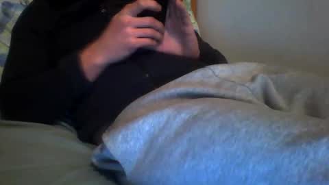 zyggy87 online show from 12/18/25, 02:28