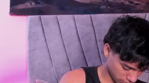 Snapshot of zyzz_1812 chatting on 01/08/26, 06:10 zyzz_1812 online show from 01/08/26, 06:10