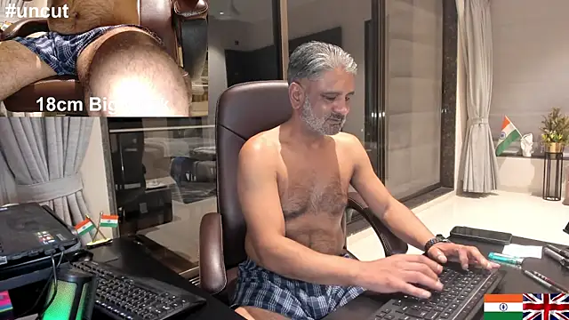OnlineBossUK online show from 01/31/25, 04:59