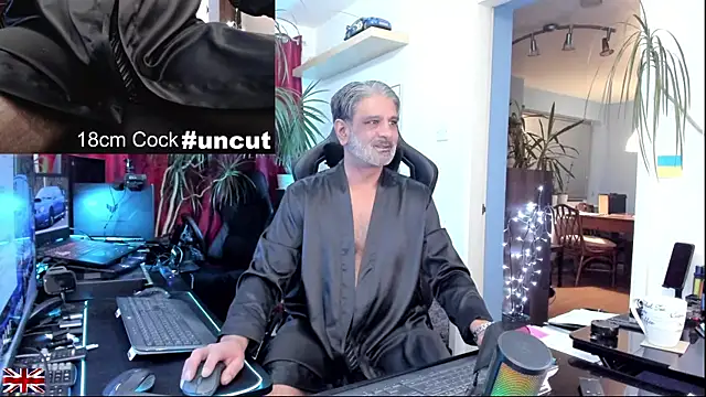 OnlineBossUK online show from 12/16/25, 10:59