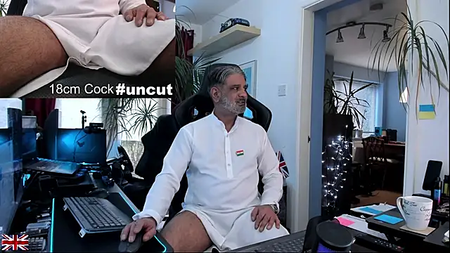 OnlineBossUK online show from 12/22/25, 02:25