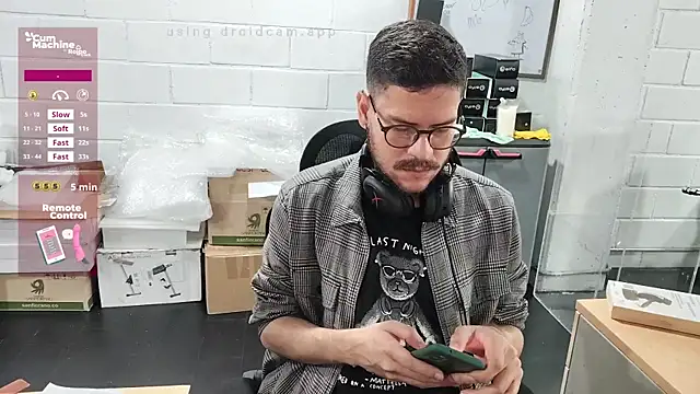 AndyHepburn online show from 10/03/25, 01:41