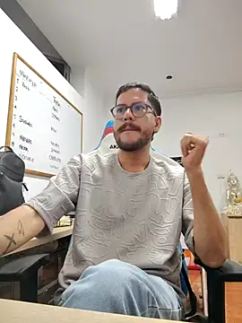 AndyHepburn online show from 12/14/25, 12:49