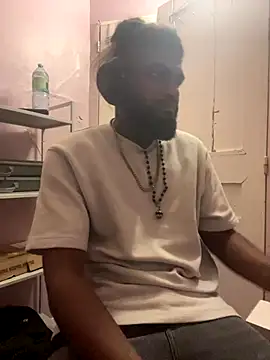 Snapshot of IviedWaster chatting on 11/21/25, 04:44 IviedWaster online show from 11/21/25, 04:44