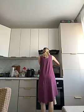 Snapshot of angelmommu chatting on 03/19/25, 02:13 angelmommu online show from 03/19/25, 02:13