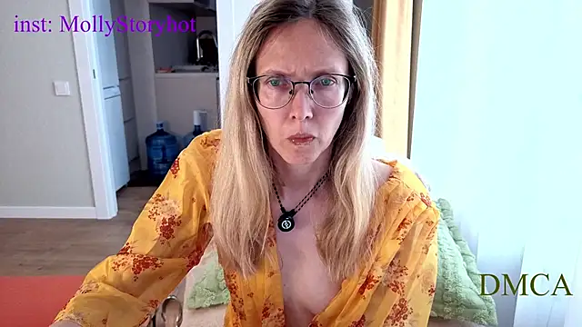 angelmommu online show from 05/26/26, 06:53