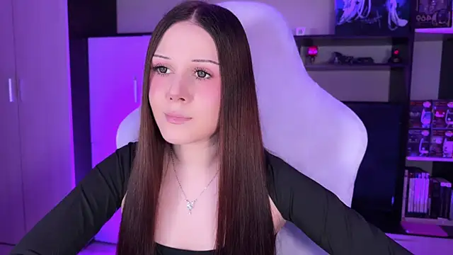 jasminevine online show from 11/07/25, 05:51