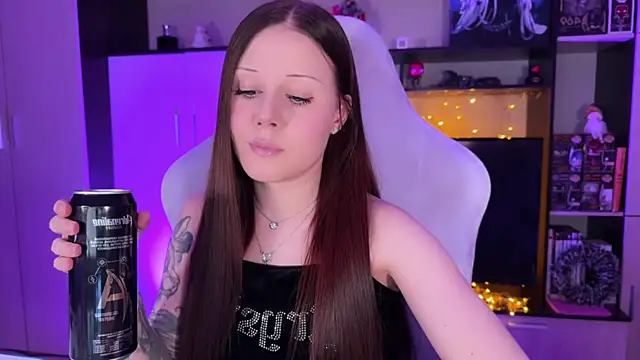 jasminevine online show from 01/05/26, 10:02