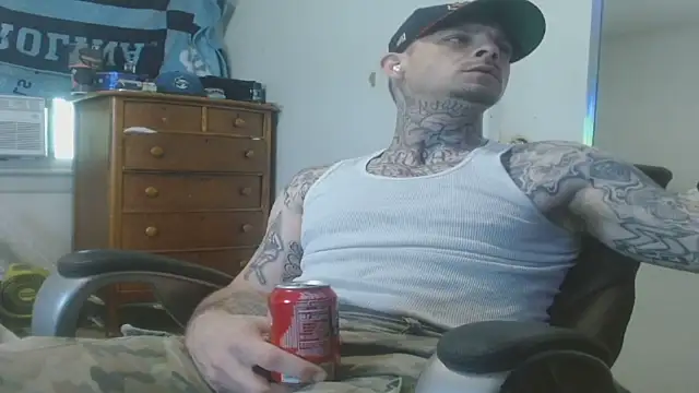 Snapshot of DADDY_KANE8--- chatting on 06/11/26, 04:38 DADDY KANE8--- online show from 06/11/26, 04:38
