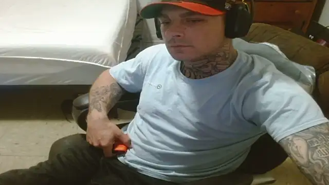 Snapshot of DADDY_KANE8--- chatting on 07/05/26, 09:11 DADDY KANE8--- online show from 07/05/26, 09:11