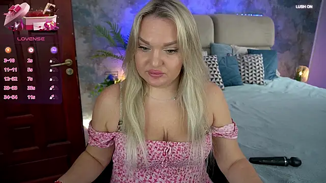 MissyMartinez online show from 03/16/25, 08:10