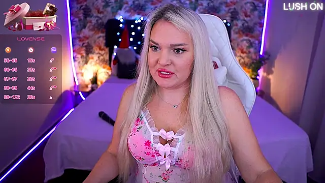 MissyMartinez online show from 12/16/25, 08:41