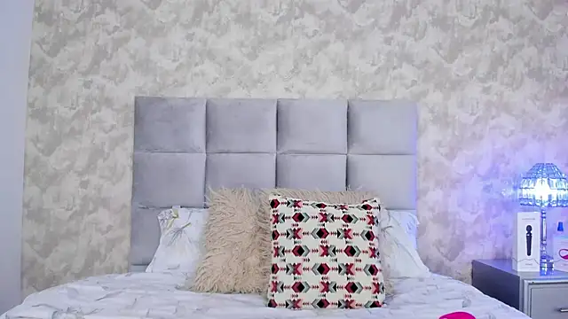 elizabeth coleman online show from 09/20/25, 06:31