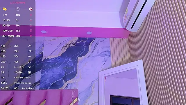 Snapshot of little_kayla_ chatting on 09/12/25, 03:06 little kayla online show from 09/12/25, 03:06