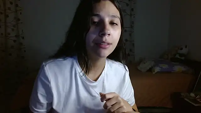 mia  lopez  online show from 03/15/25, 11:28