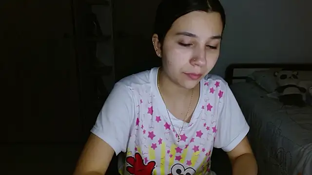 mia  lopez  online show from 03/19/26, 03:43