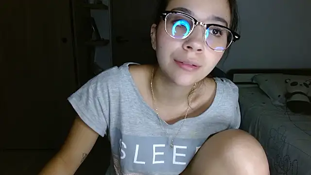 mia  lopez  online show from 03/27/26, 01:33
