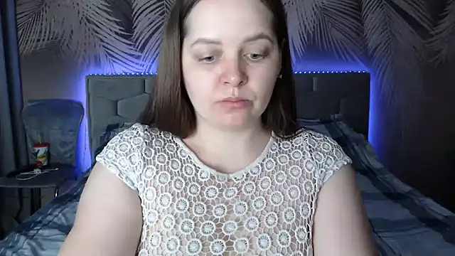 uliastar online show from 03/04/25, 06:58