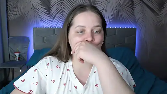 uliastar online show from 03/11/25, 01:23