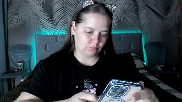 uliastar online show from 09/11/25, 06:13