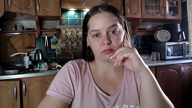 uliastar online show from 09/28/25, 06:19