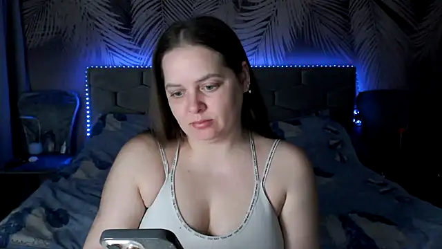 uliastar online show from 04/10/26, 06:29