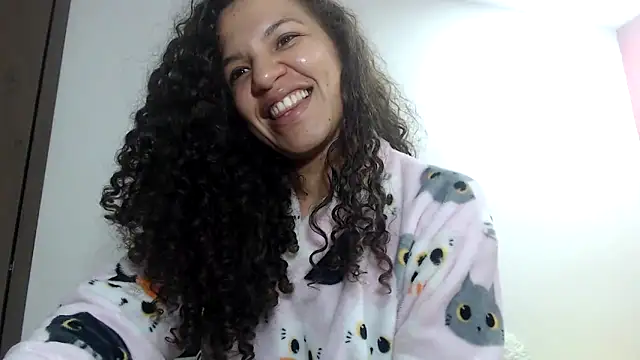 gatubelahot online show from 03/19/25, 12:59