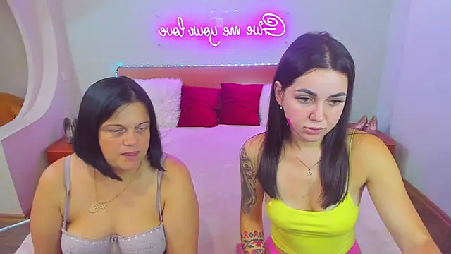 CrazyMilanka online show from 09/10/25, 12:05