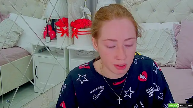 TinaBrook online show from 09/25/25, 04:16