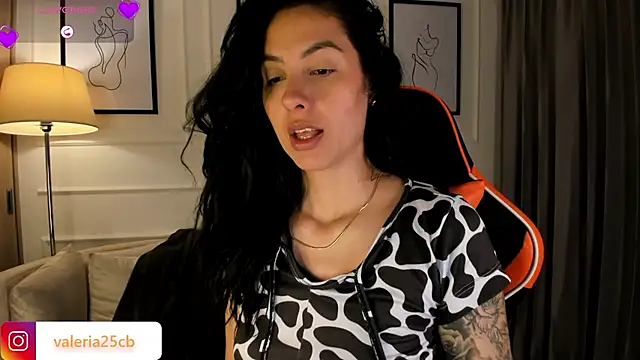 valeriia25  online show from 03/06/25, 11:58