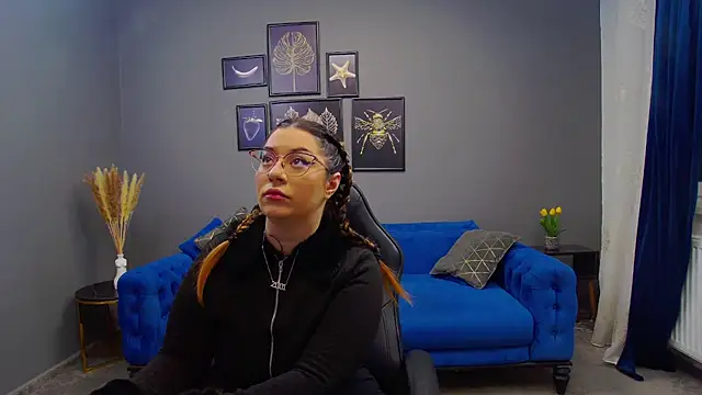 Katewalker  online show from 01/09/25, 06:04