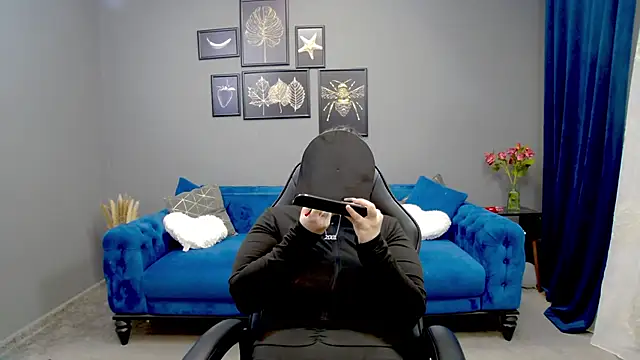 Katewalker  online show from 03/05/25, 06:12