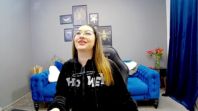 Katewalker  online show from 03/12/25, 06:11