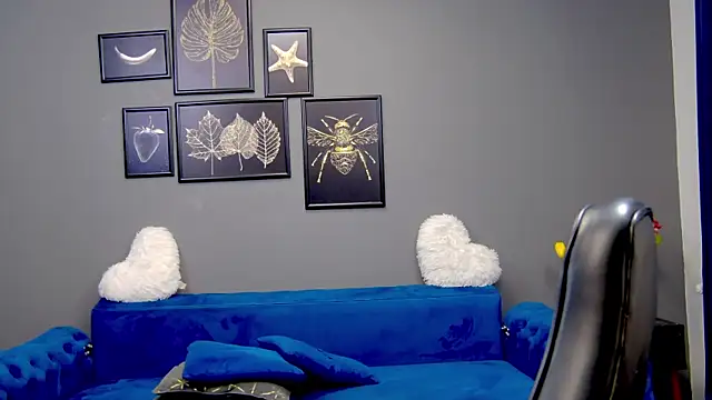 Katewalker  online show from 03/13/25, 09:16