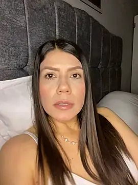 martina contreras online show from 03/21/26, 06:07