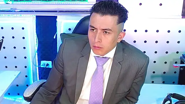 Darko0717 online show from 12/16/25, 12:54