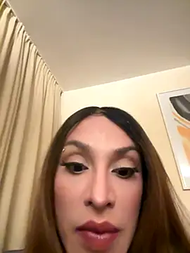 Snapshot of anahii_01 chatting on 10/10/25, 01:59 anahii 01 online show from 10/10/25, 01:59