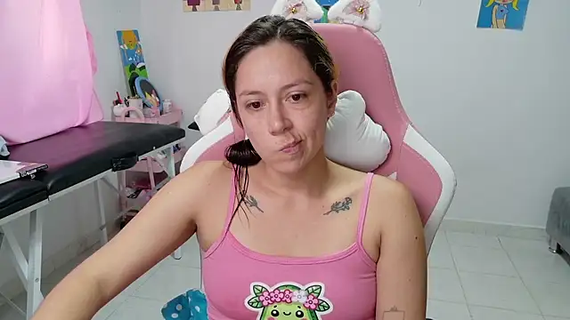 MommyMiaWs online show from 01/08/26, 08:00