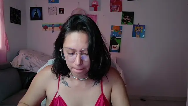 MommyMiaWs online show from 06/24/26, 02:27