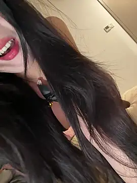 Serena-AU online show from 04/21/26, 03:28