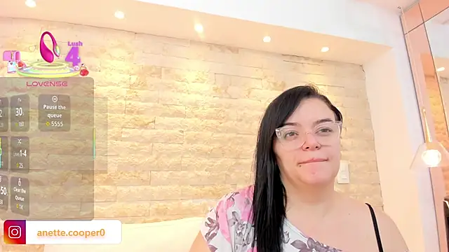 anette cooper online show from 12/03/25, 03:36