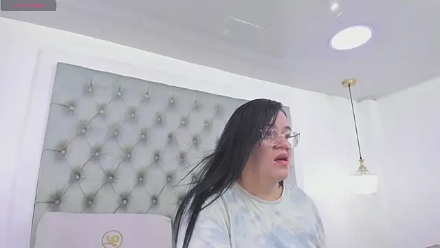 anette cooper online show from 04/16/26, 02:34