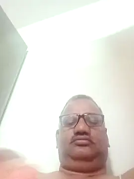 Snapshot of StarPacifist6 chatting on 03/08/25, 03:24 StarPacifist6 online show from 03/08/25, 03:24